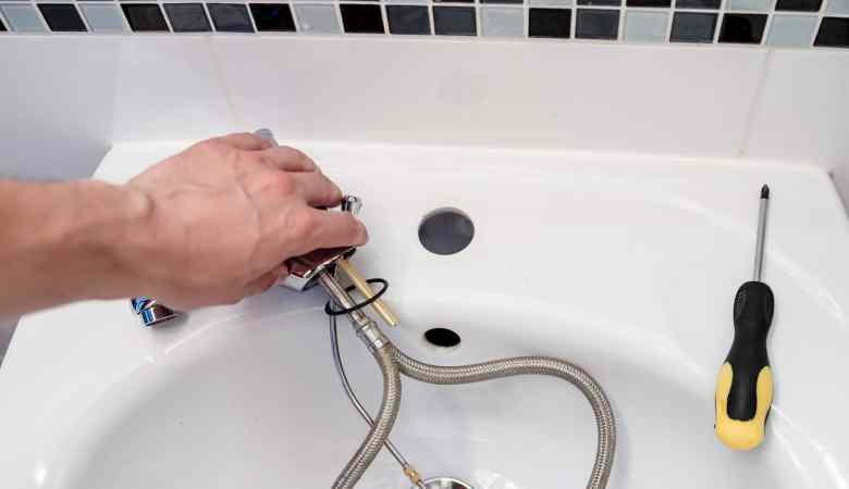 5 Plumbing Hacks