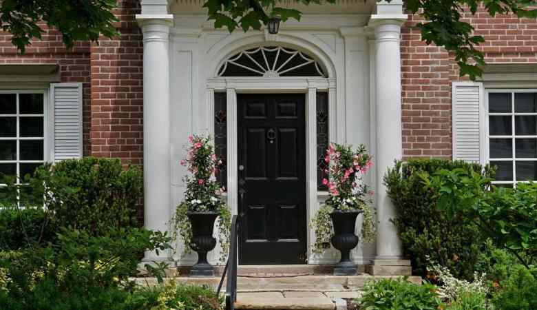 9-front-door-color-ideas