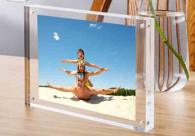 Acrylic photo frame