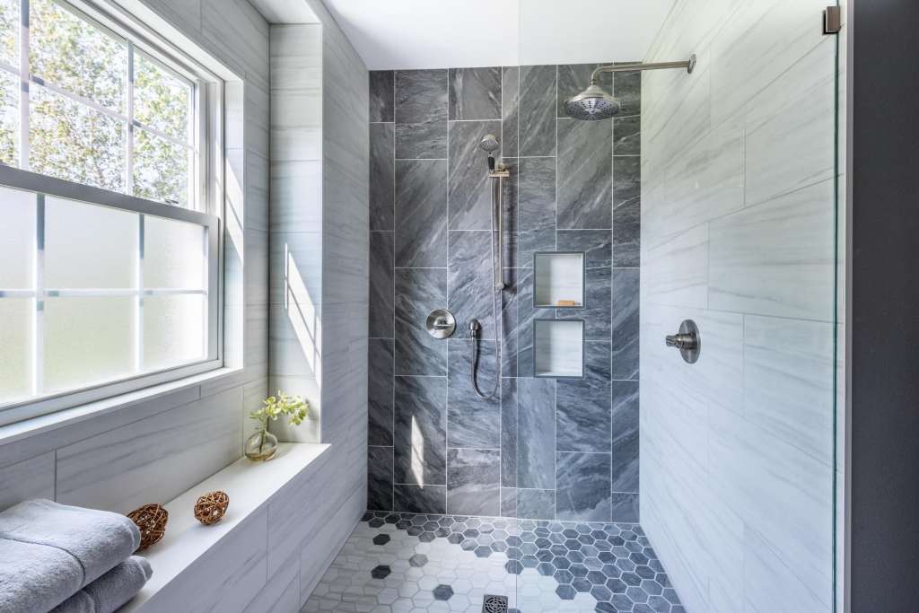 Doorless Shower