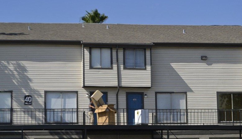 hassle-free-moving-hacks