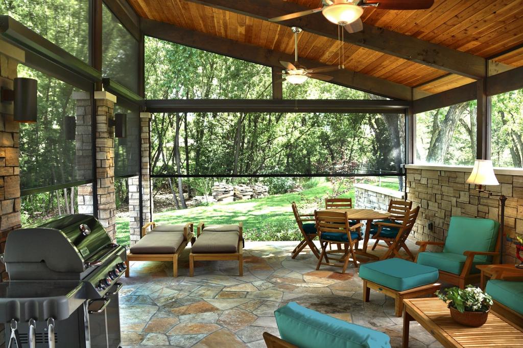 How to keep outdoor shades from blowing