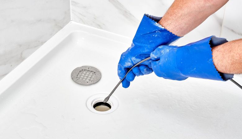 How to unclog a tub drain