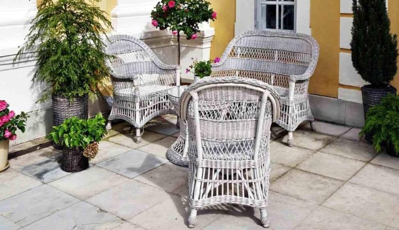 decorate-tiny-terrace