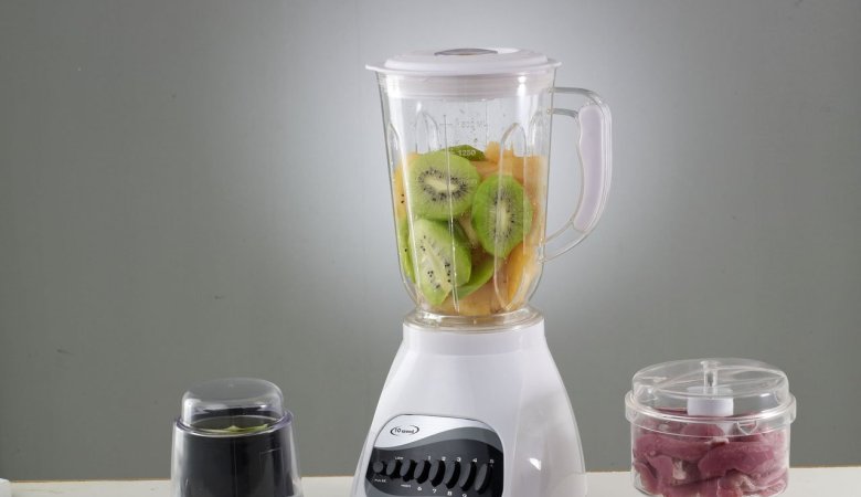 kitchen blender