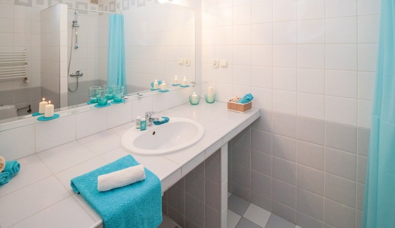 luxurious-bathroom