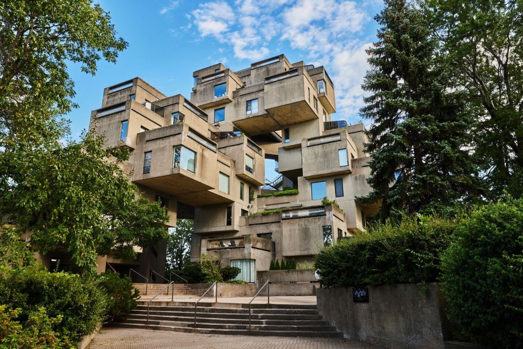 Moshe Safdie's Habitat 67