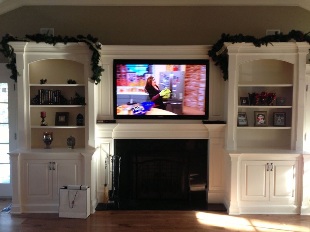 Pair a TV with Built Ins