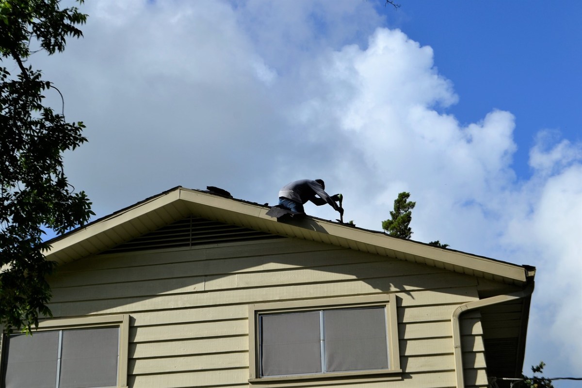 roof repairing